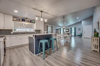 233 Colonel Dr in Garland, TX - Building Photo - Building Photo