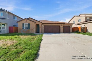 4607 N Casey Ave in Fresno, CA - Building Photo