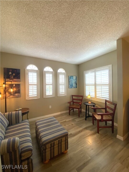 15585 Ocean Walk Circle in Ft. Myers, FL - Building Photo