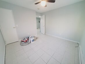 16 N Taylor Ave, Unit 2 in Norwalk, CT - Building Photo - Building Photo