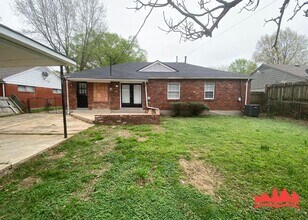 1879 Dorrie Ln in Memphis, TN - Building Photo - Building Photo
