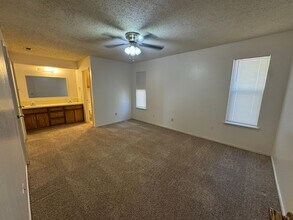 11 Wagnon Dr in Wolfforth, TX - Building Photo - Building Photo