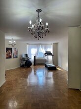 12510 Queens Blvd in Kew Gardens, NY - Building Photo - Building Photo