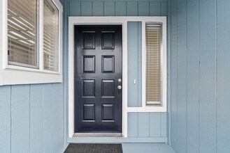 34 Altamont Dr in Watsonville, CA - Building Photo - Building Photo