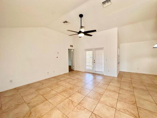 3412 27th St SW in Lehigh Acres, FL - Building Photo - Building Photo