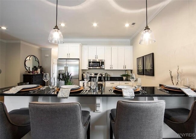 property at 5283 Chestnut Ridge Rd