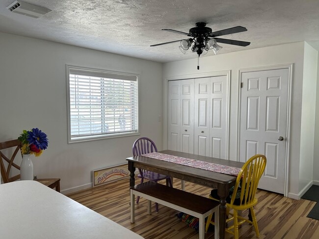 1095 Canal Ave in Idaho Falls, ID - Building Photo - Building Photo