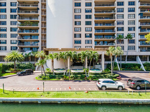 Cricket Club Condominium in Miami, FL - Building Photo - Building Photo