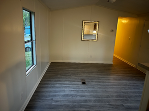 2015 Williamsport Pike in Columbia, TN - Building Photo - Building Photo