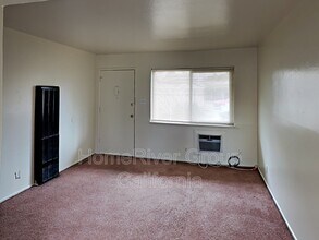 3224 X St in Sacramento, CA - Building Photo - Building Photo