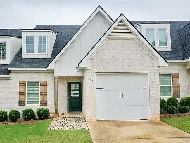 507 Cloverdale Dr in Auburn, AL - Building Photo - Building Photo