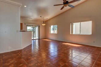 5879 N Bronco Ln in Prescott Valley, AZ - Foto de edificio - Building Photo