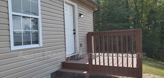 302 Joel Rd in Oliver Springs, TN - Building Photo - Building Photo