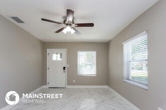 3911 W Walnut St in Tampa, FL - Foto de edificio - Building Photo