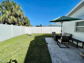 1172 Binney Dr in Fort Pierce, FL - Building Photo - Building Photo