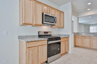 7166 W Bent Tree Dr in Peoria, AZ - Building Photo - Building Photo