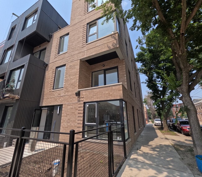 property at 2100 W 18th Pl