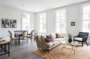 800 Gravier St in New Orleans, LA - Building Photo