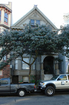 1653 Waller St Apartments