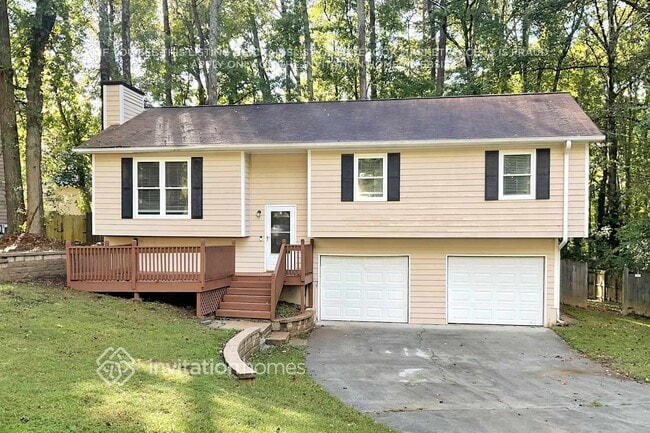 property at 9015 Sumit Wood Dr NW