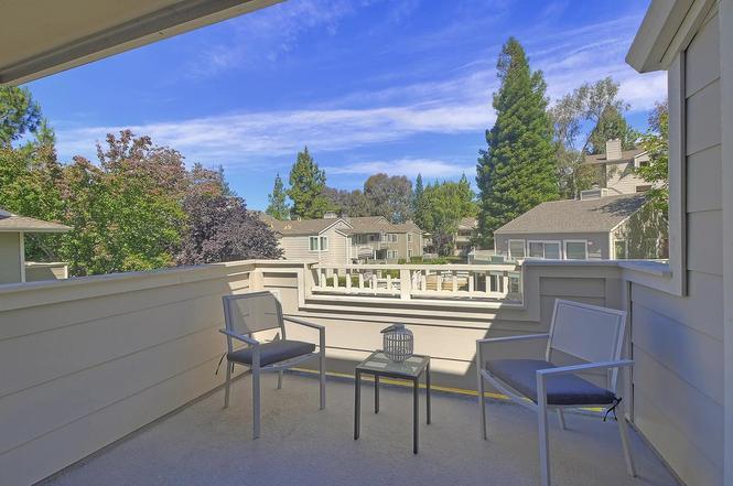 216 Norris Canyon Place, Unit Apt B in San Ramon, CA - Foto de edificio