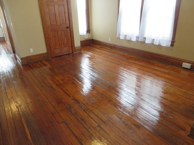1205 Fulton St in Fort Wayne, IN - Building Photo - Building Photo