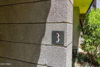3707 N Marshall Way in Scottsdale, AZ - Building Photo - Building Photo
