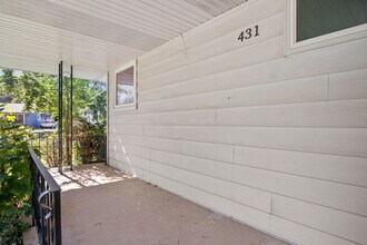 431 Parkside Dr in Sycamore, IL - Building Photo - Building Photo