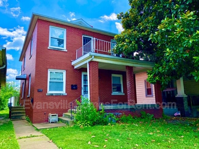 property at 313 Maxwell Ave