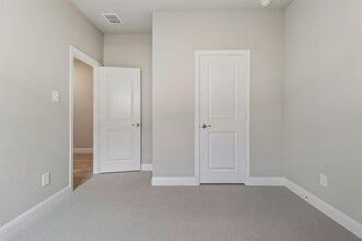 600 Stagg St in McKinney, TX - Building Photo - Building Photo