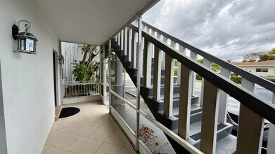 2646 Polk St in Hollywood, FL - Building Photo - Building Photo