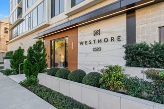 2323 W Main St in Houston, TX - Building Photo - Building Photo