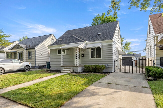 2178 Hartwick Hwy in Lincoln Park, MI - Building Photo - Building Photo