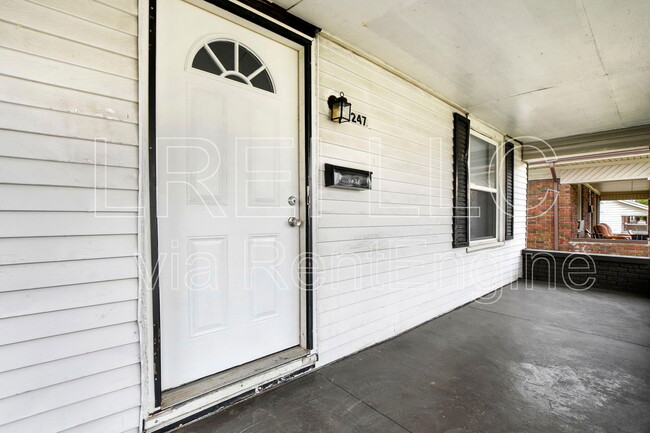 247 S 39th St in Louisville, KY - Building Photo - Building Photo