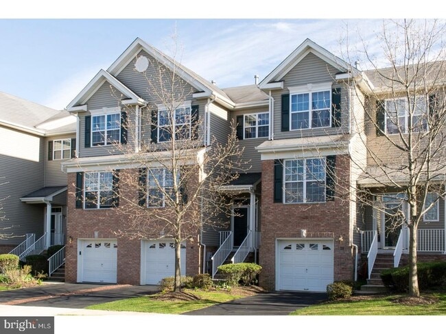 property at 40 Kennedy Ct