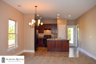 831 Kent Dr in Odenville, AL - Building Photo - Building Photo