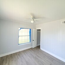 1735 25th St S in St. Petersburg, FL - Building Photo - Building Photo