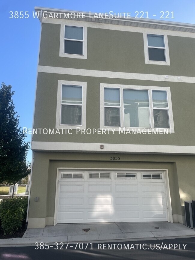 property at 3855 Gartmore Ln