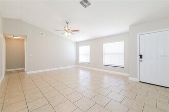 804 Darby Dr in Kissimmee, FL - Building Photo - Building Photo