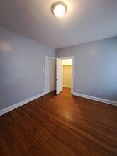 7320 S Ridgeland Ave in Chicago, IL - Building Photo - Building Photo
