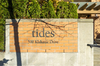 Tides in Port Moody, BC - Building Photo - Building Photo