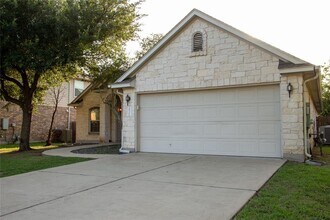 3936 Links Ln in Round Rock, TX - Building Photo - Building Photo
