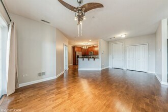 50 N Plum Grove Rd in Palatine, IL - Building Photo - Building Photo