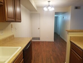 1872 S Pitkin Cir in Aurora, CO - Building Photo - Building Photo