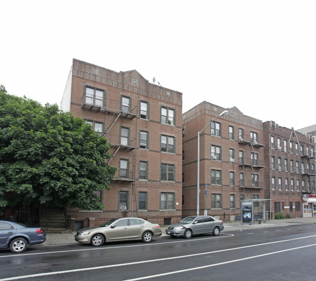 1322 St Marks Ave in Brooklyn, NY - Building Photo - Building Photo