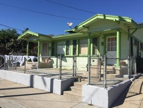 2 Duplexes in Gardena, CA - Building Photo - Building Photo