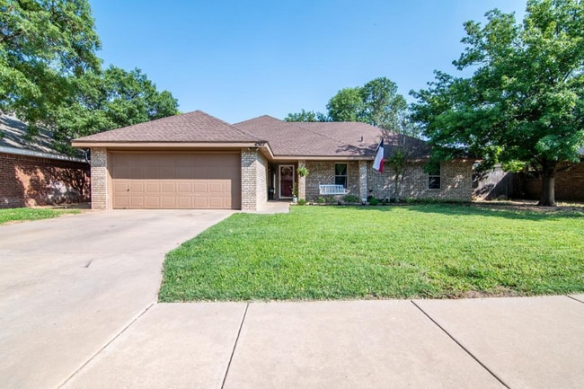 property at 4507 St Andrews Dr