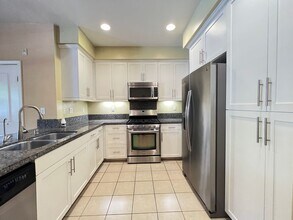 1446 Georgia St in Tustin, CA - Building Photo - Building Photo