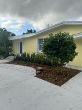 4229 SE Palmetto St in Stuart, FL - Building Photo - Building Photo