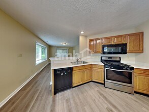 11256 Harrington Ln in Fishers, IN - Building Photo - Building Photo